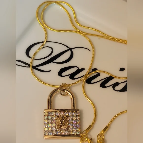 Aurora Borealis LV Crystal Padlock Necklace 18" Gold Plated Snake Chain NEW - Picture 1 of 5